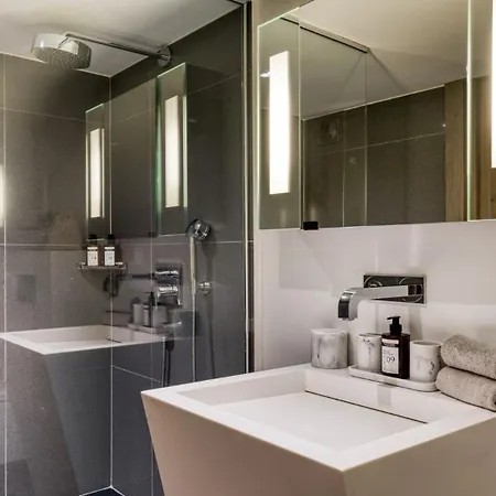 Luxus Chalet & Pooll Ischgl